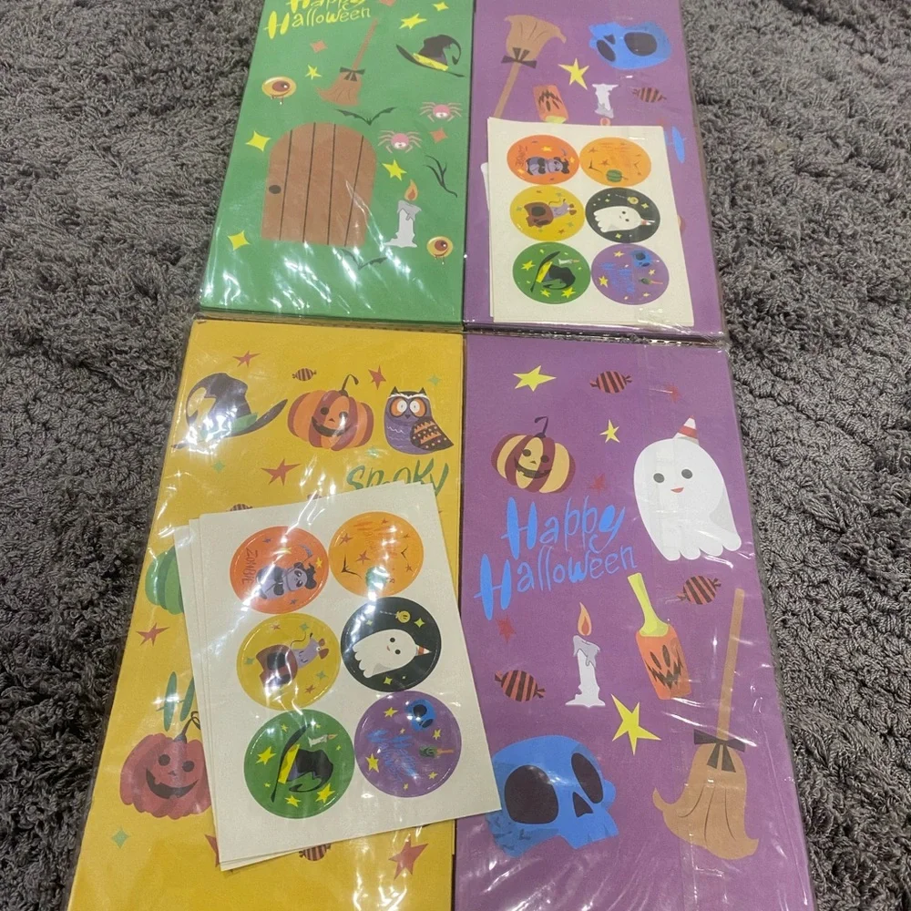 Halloween Party Supplies Assortment - Orange, Black & White
